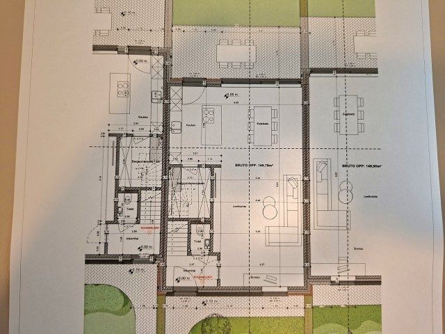 Rijwoning met tuin met uitweg foto 5