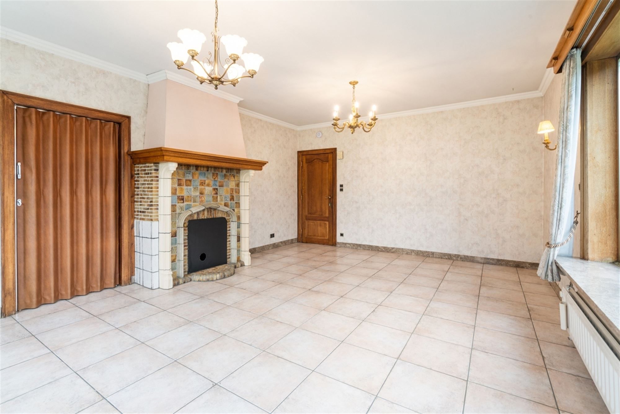 TE RENOVEREN karaktervolle VILLA op een perceel van 1.431m² foto 12