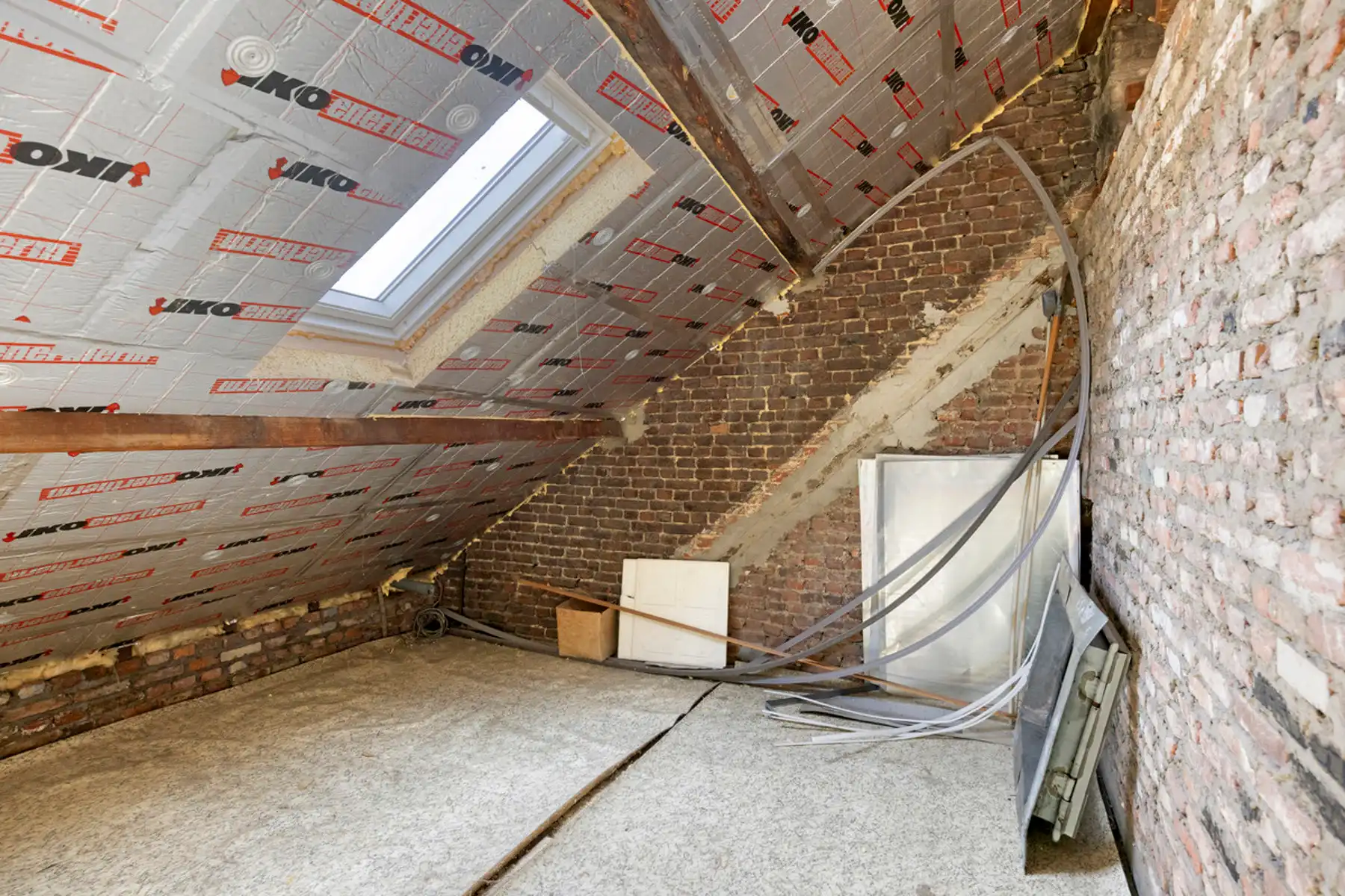 Te renoveren starterswoning  in Mechelen foto 19