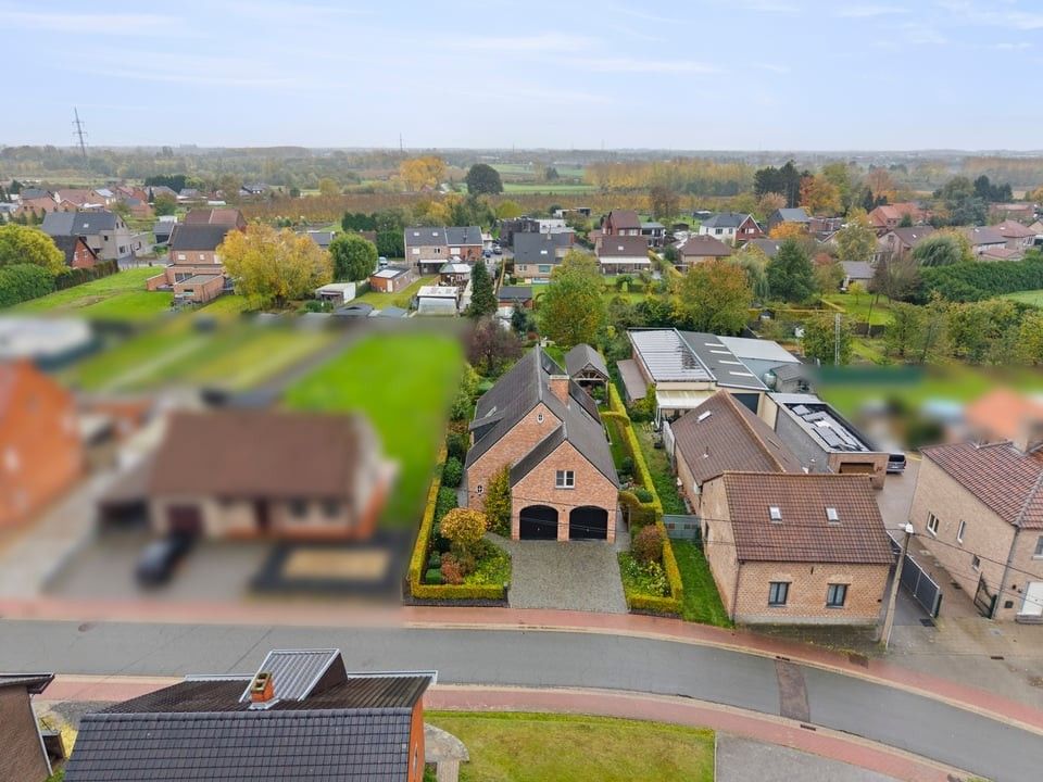 PRACHTIGE PASTORIJWONING MET DUBBELE GARAGE IN SINT-TRUIDEN foto 2