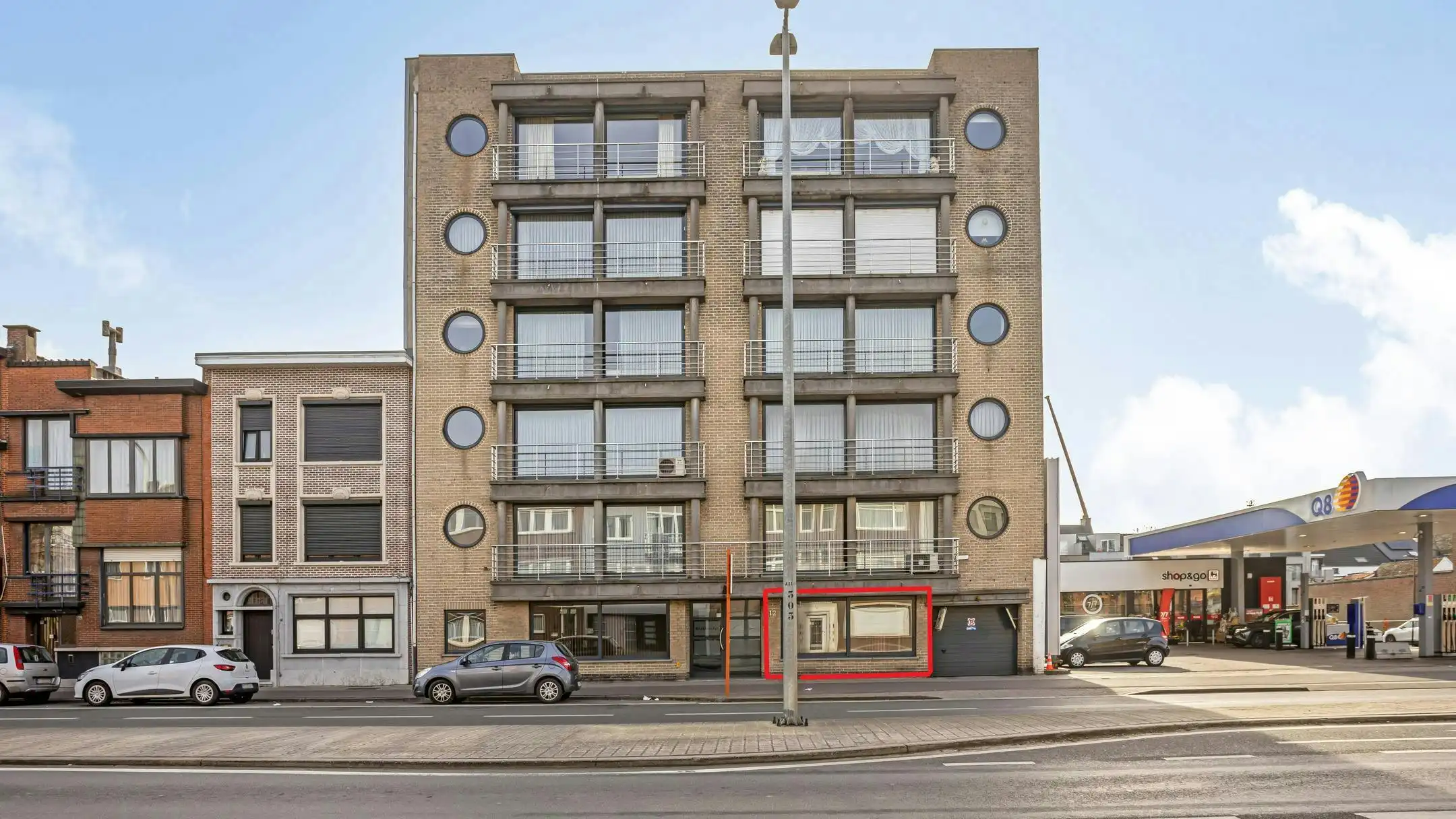 Gerenoveerd appartement met 2 slaapkamers in Boom foto 2