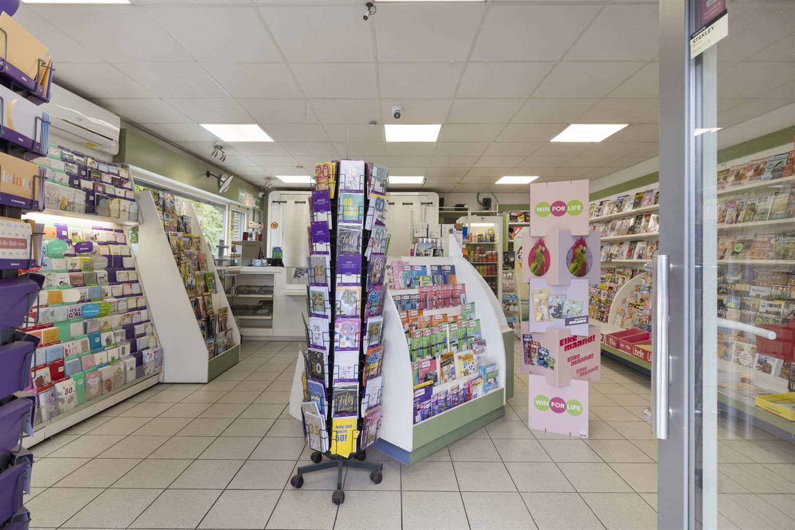 Handelswoning op commerciële toplocatie! foto 31