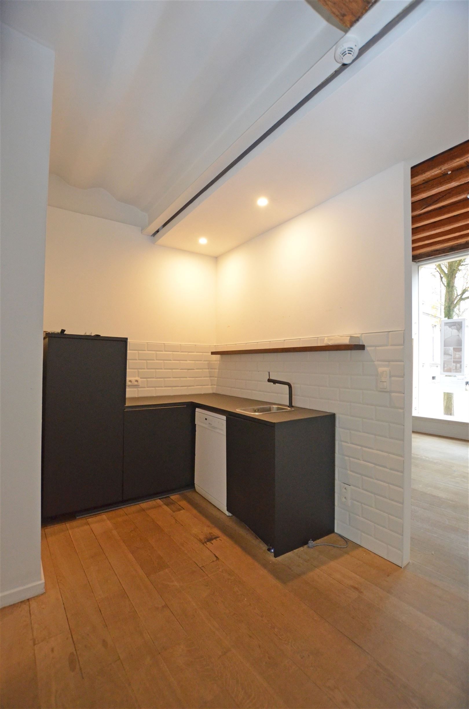 Uniek neoclassicistisch herenhuis met handelspand & duplexwoning foto 5