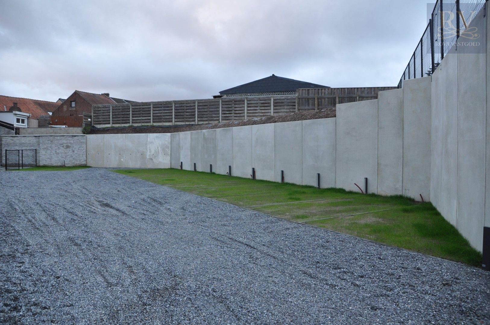 UITVERHUUURD 7 UNIEKE NIEUWBOUWWONINGEN TE HUUR IN LANAKEN CENTRUM MET 2 OF 3 SLPK foto 6