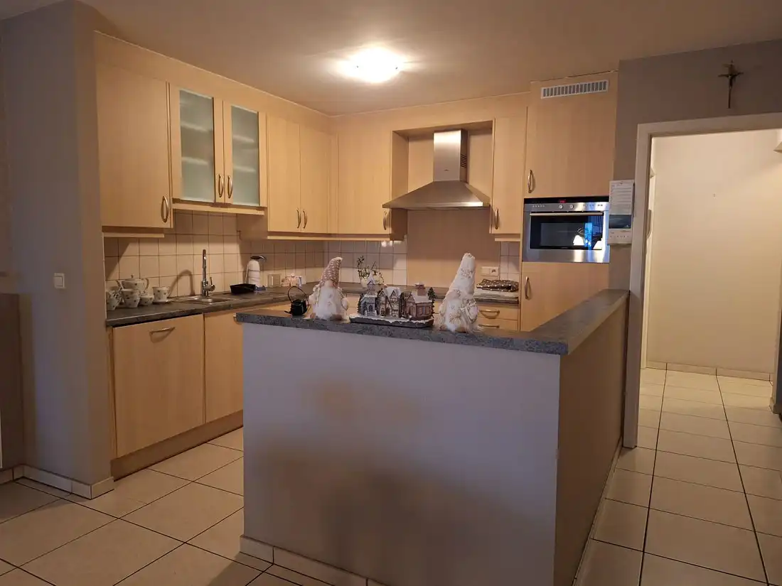 Centraal gelegen gelijkvloers appartement te Koersel foto 5