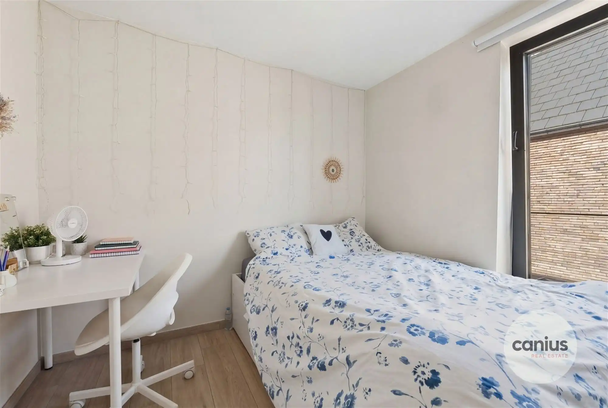 KNAPPE WONING NABIJ HET CENTRUM foto 17