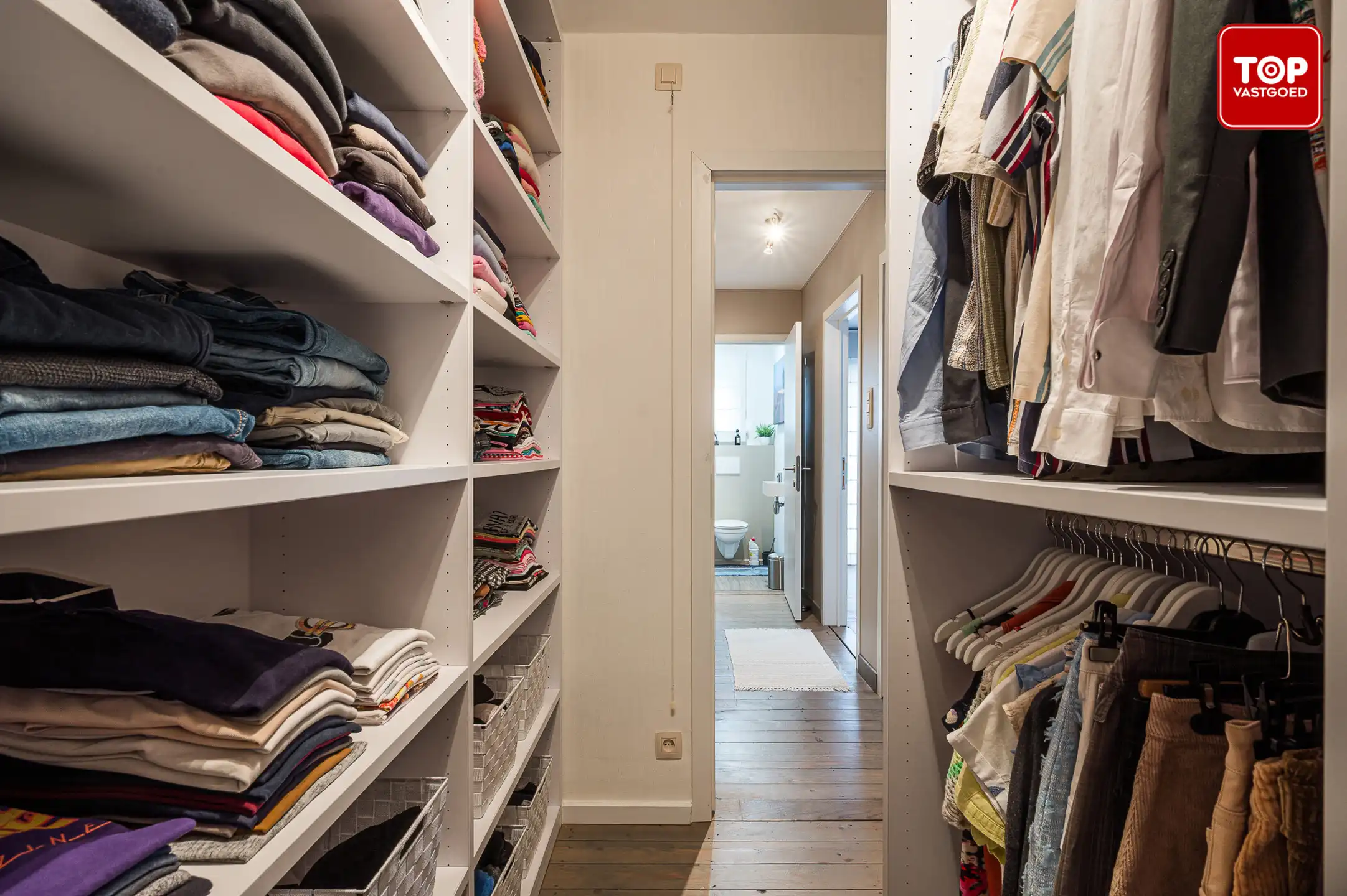 Instapklare woning met 4 slaapkamers en prachtige tuin foto 10