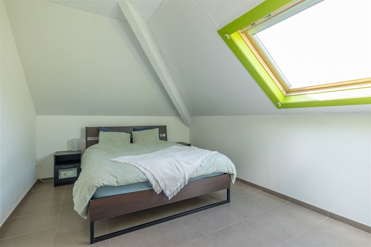 Royale duplex met terras en garage foto 20