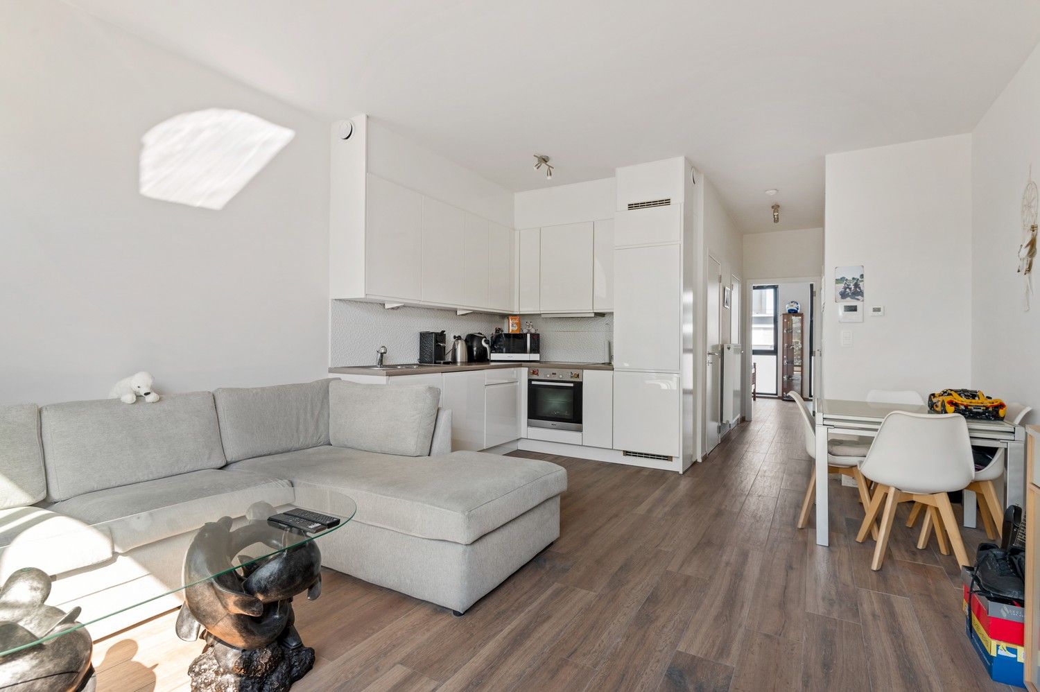 1 slaapkamer appartement met terras in Deurne! foto 4
