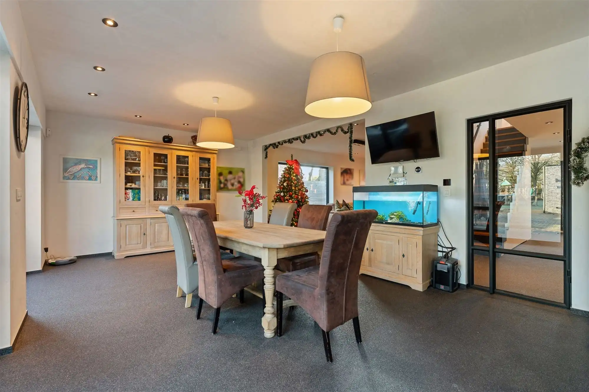 MODERNE EN RECENT GEBOUWDE WONING MET 5 SLAAPKAMERS OP EEN RUIM PERCEEL VAN 13A46CA TE PAAL foto 9