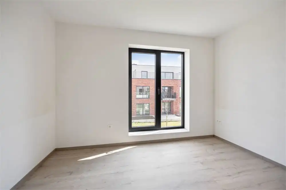 Ruimte, licht en een eigen stukje groen in hartje Heers foto 16