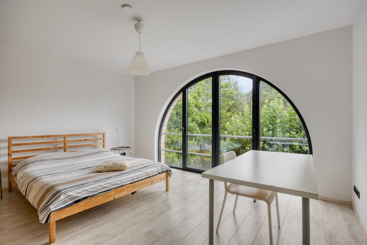 Ruime villa met karaktervolle architectuur  foto 18