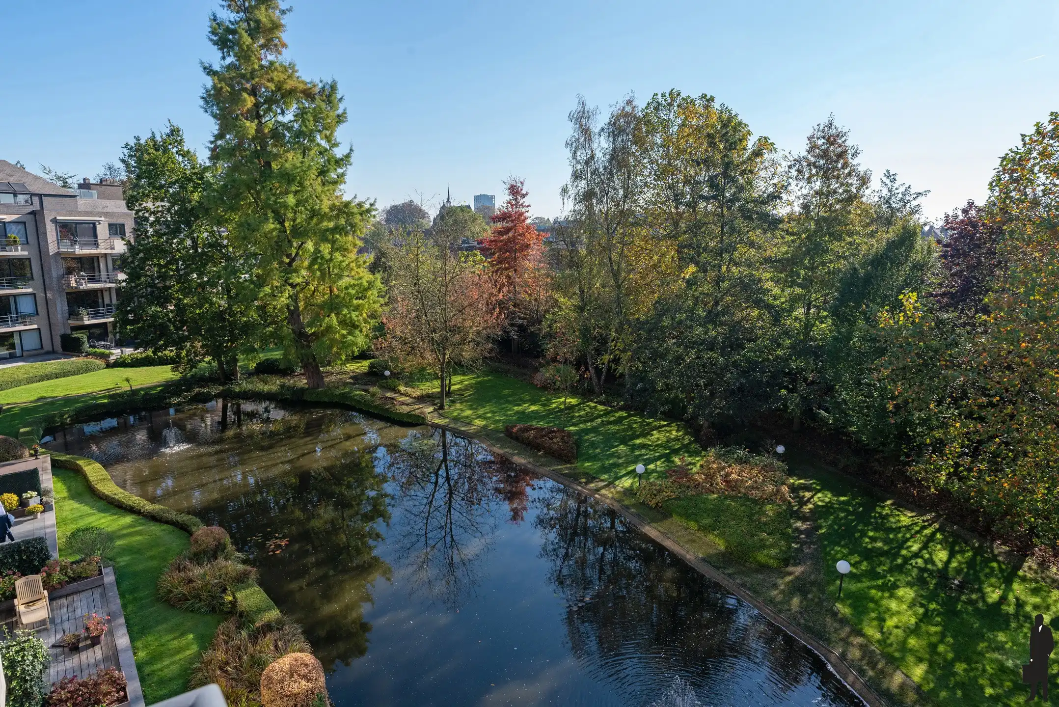 Riant appartement met 4 slpks, 2 badks, prachtig zuidterras foto 13