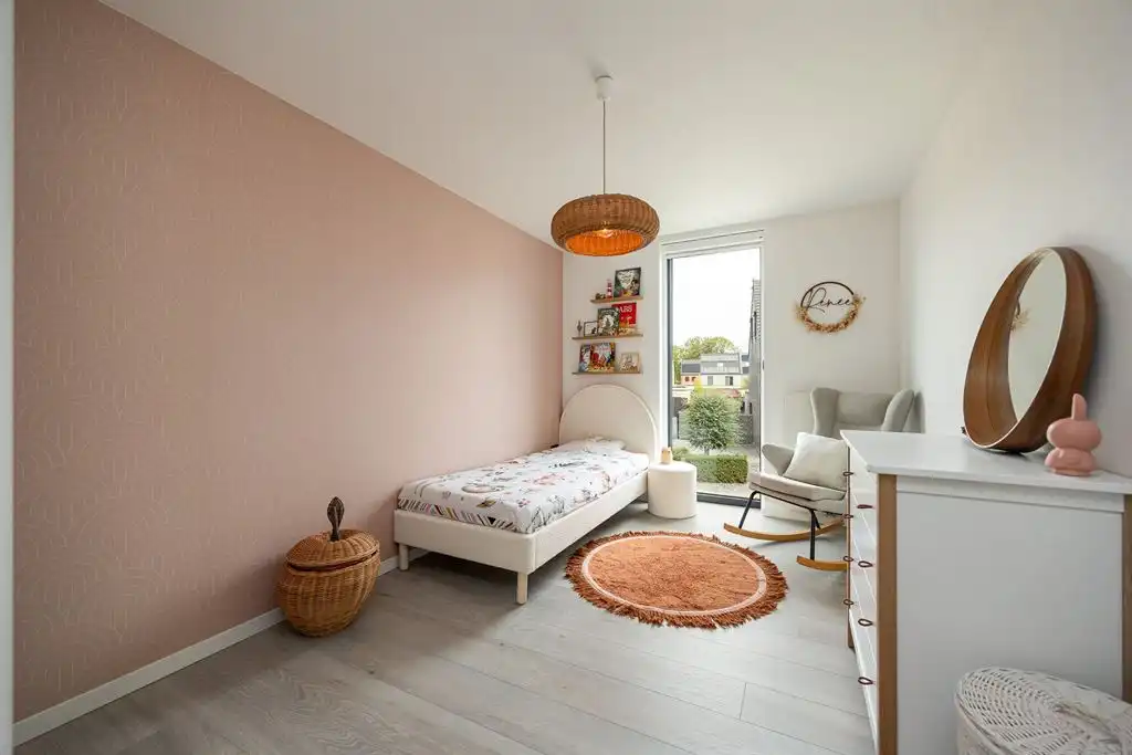 Moderne architecturale woning in een doodlopend straatje foto 12