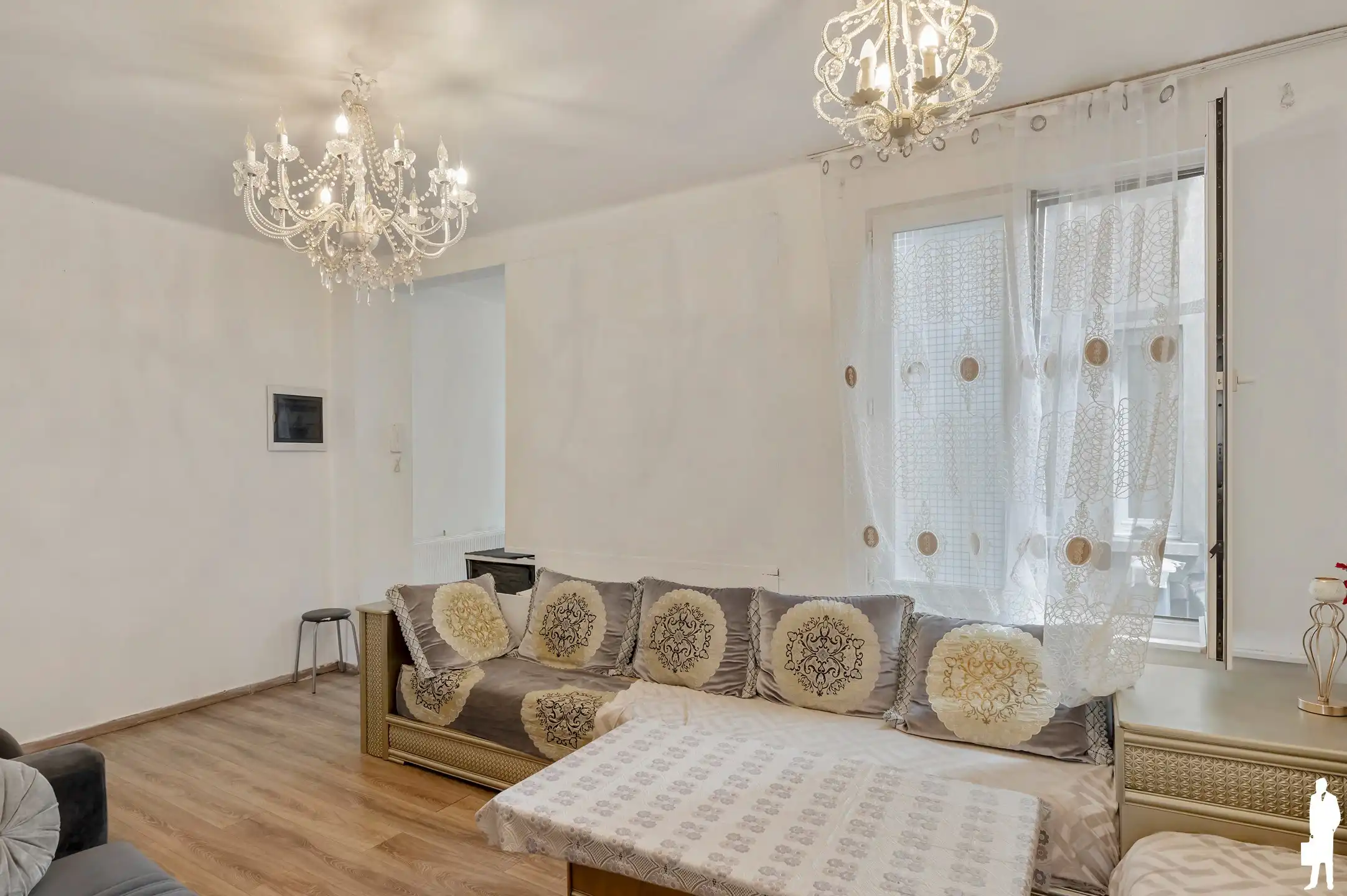 Volledig verhuurd opbrengsteigendom met 12 appartementen vergund, conform en uitstekend rendement foto 18