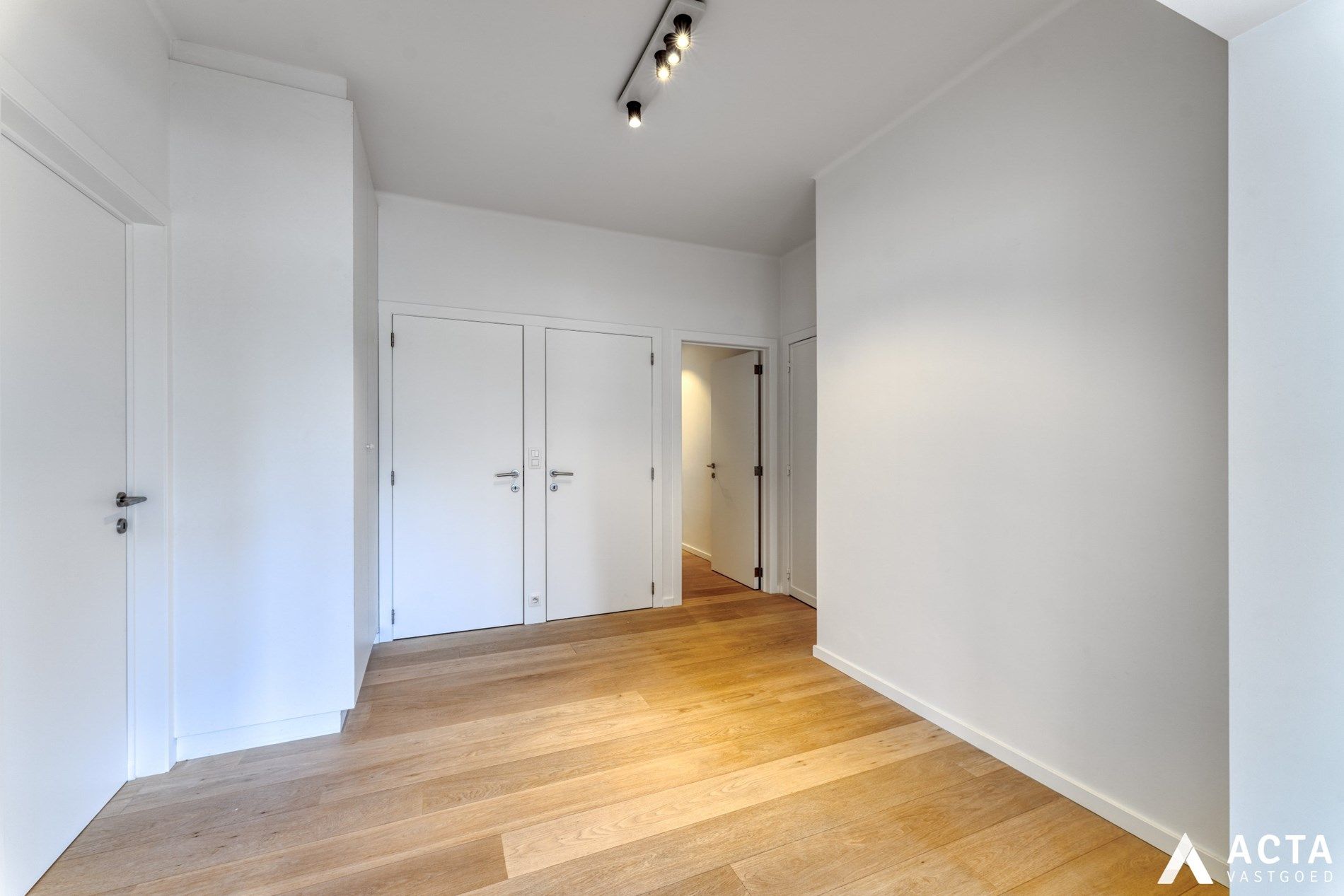 Ruim instapklaar appartement met twee slaapkamers in het centrum van Oostende foto 10