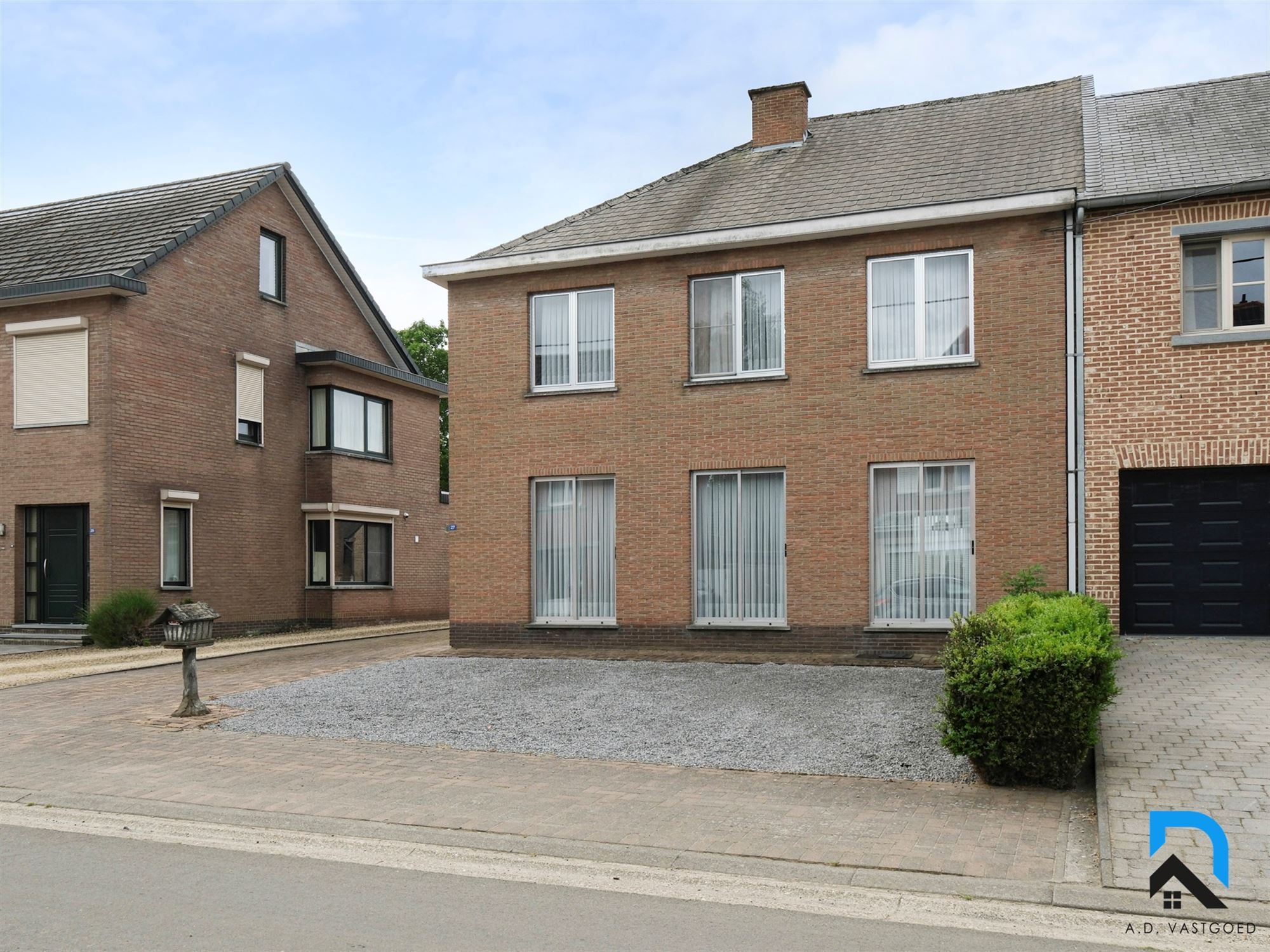 Ruime woning met 4 slaapkamers in het groen foto 35