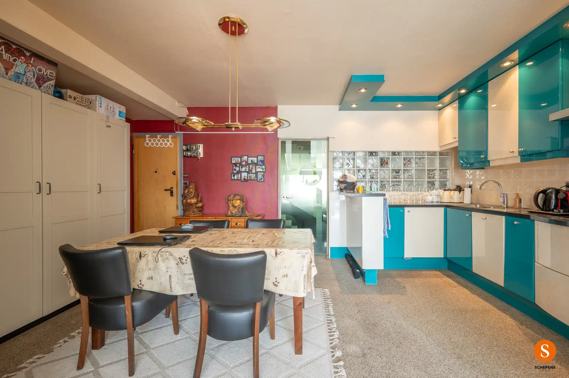 TE KOOP – Verhuurde B&B met 7 kamers én privé-woonst voor uitbaters in hartje De Haan. foto 5