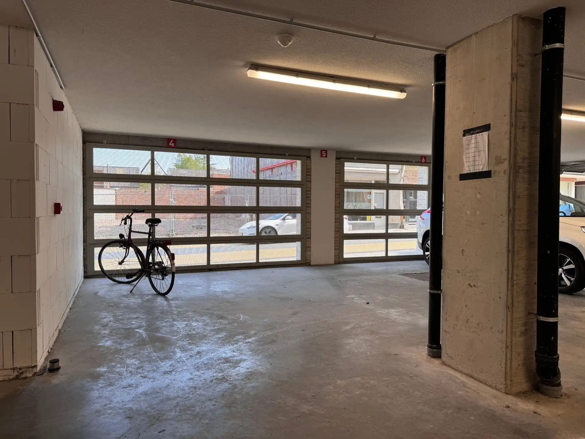 Garage te huur Nieuwstraat 43 - 9230 WETTEREN