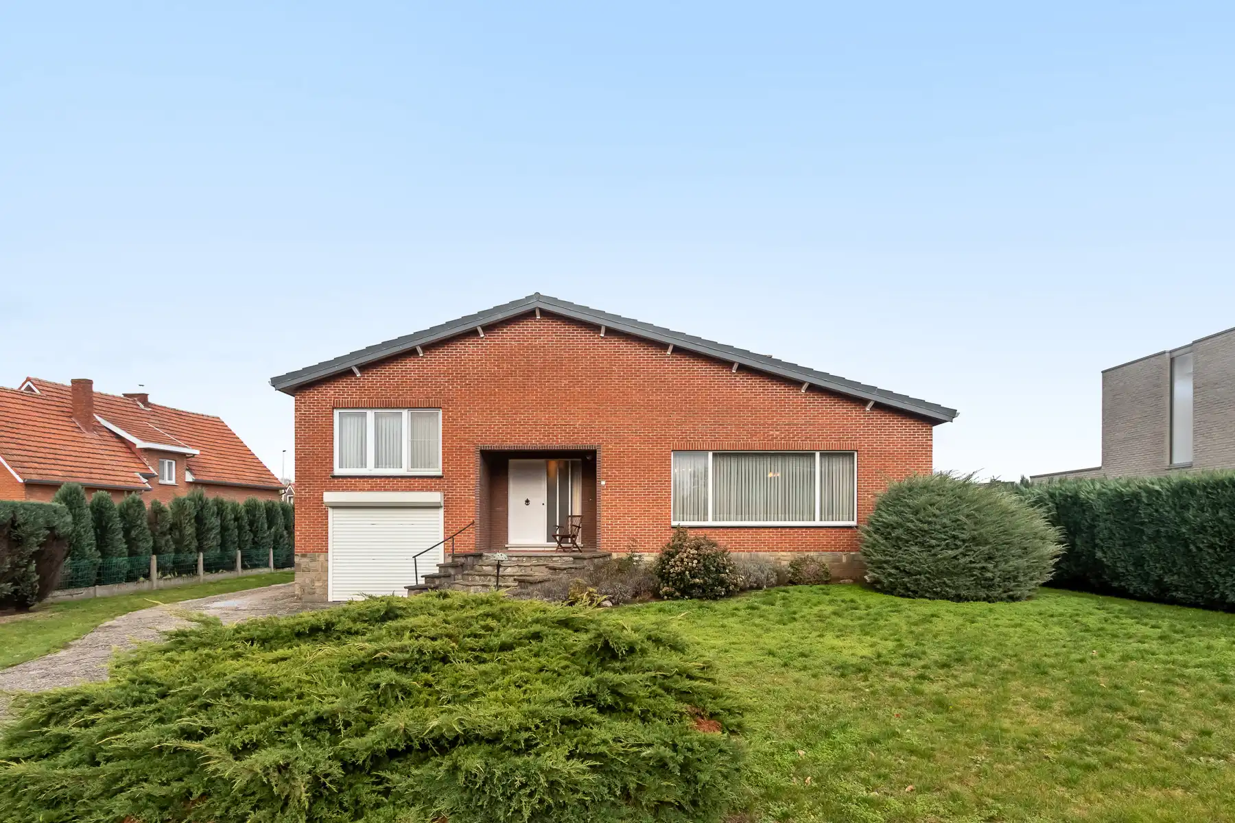 Ruime bel-etage woning met 3 slaapkamers en garage op 1161m² foto 30