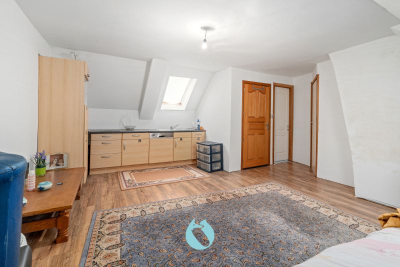 Statig gebouw bestaande uit verschillende units nabij centrum Gent foto 35