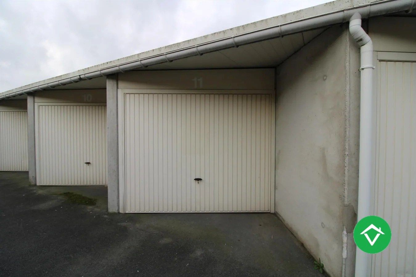 Afgesloten garagebox centrum Koekelare foto 3