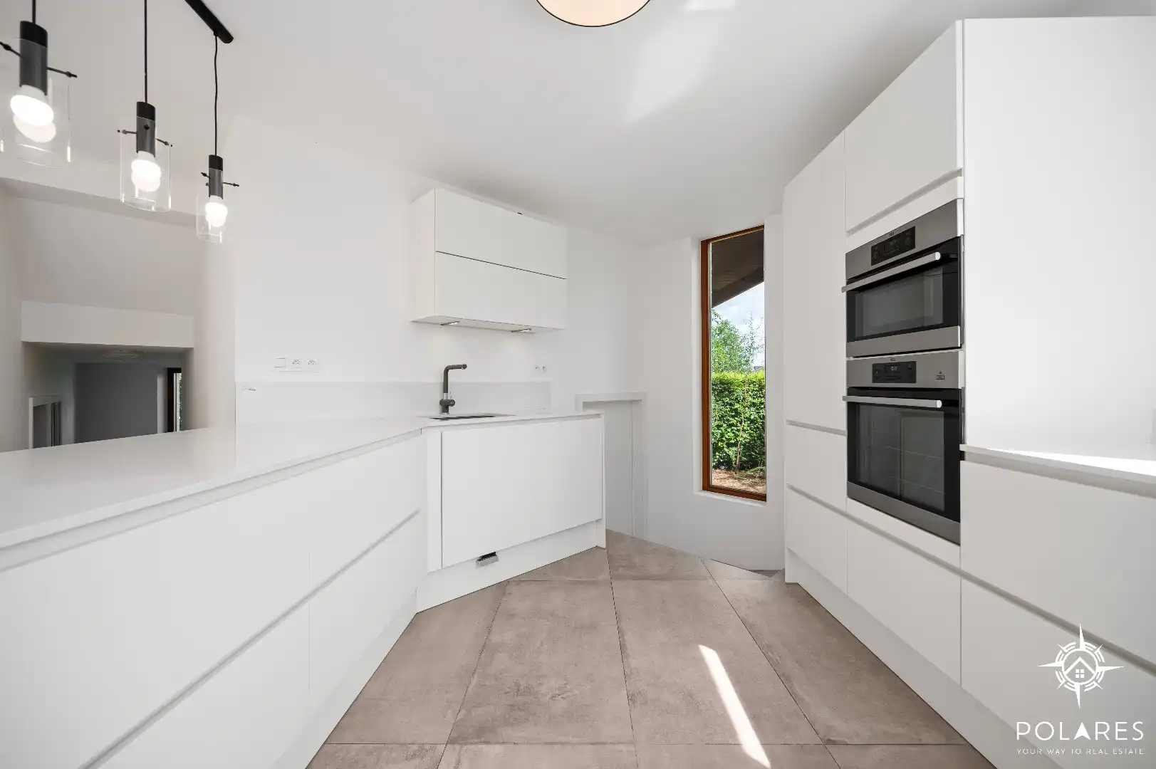 Vrijstaande woning gelegen in een doodlopende straat foto 8