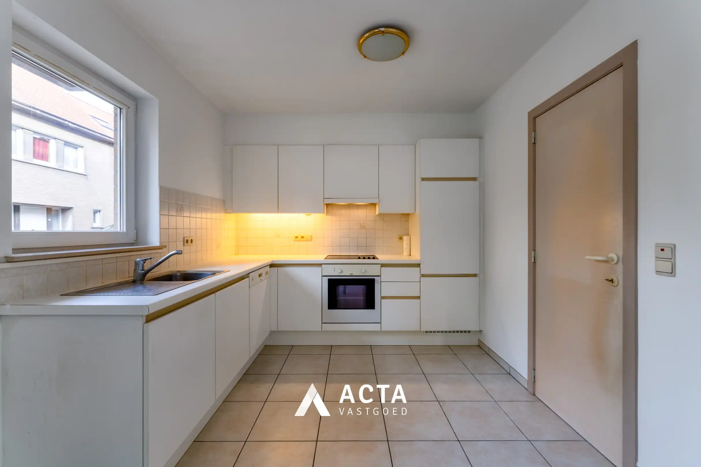 Instapklaar hoekappartement in rustige wijk foto 6