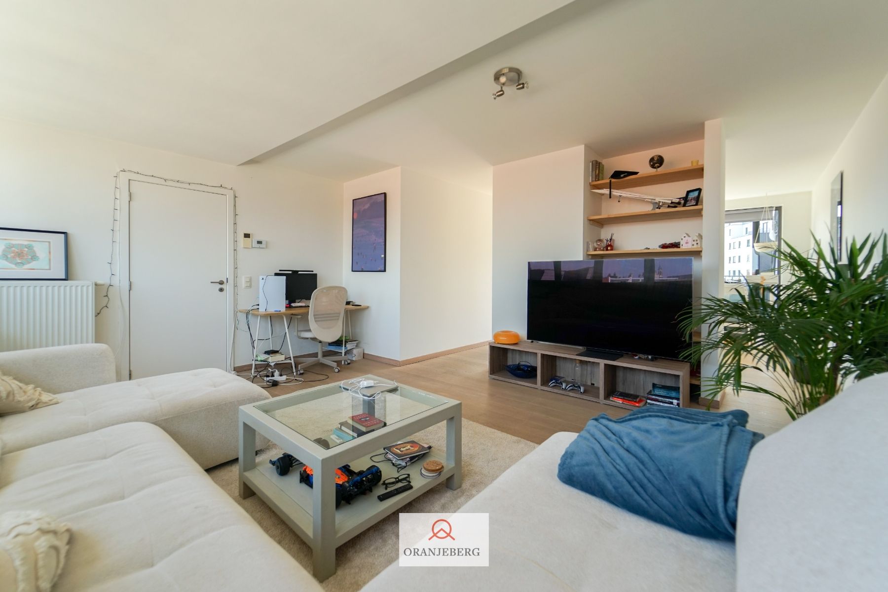 Ruim 2-slaapkamer appartement met terras centrum-Gent nabij Zuid foto 19