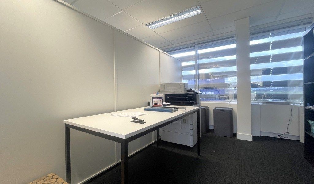 Kantoren te huur in West Port aan E34 in Zwijndrecht foto 6