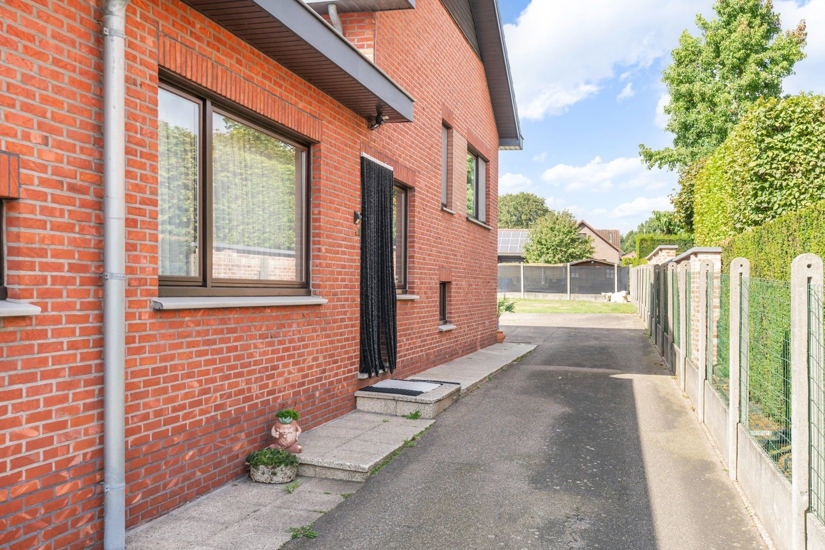 Te renoveren woning op 13a10ca foto 2