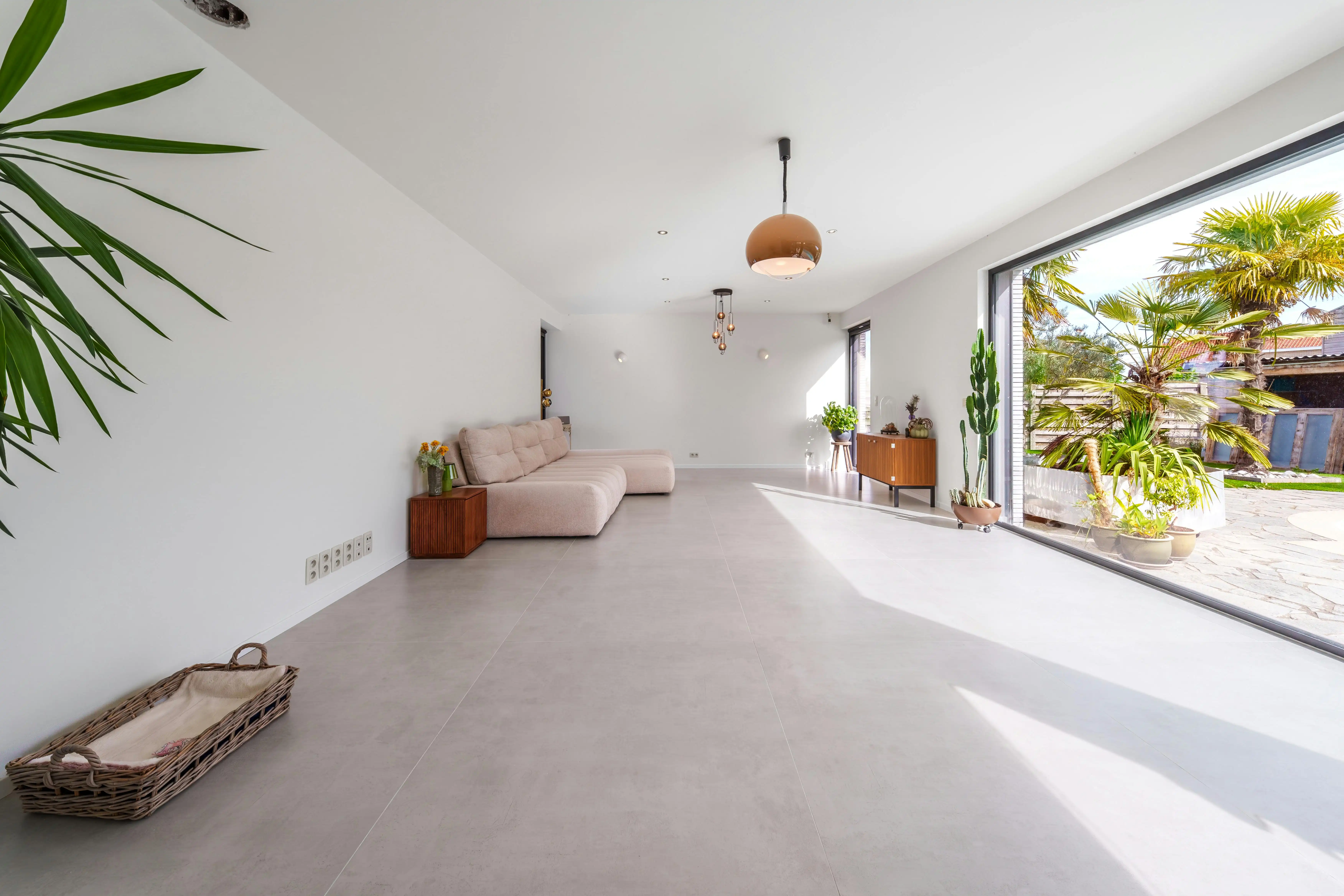 Exclusief huis te koop in Sint-Jan met zwembad foto 12