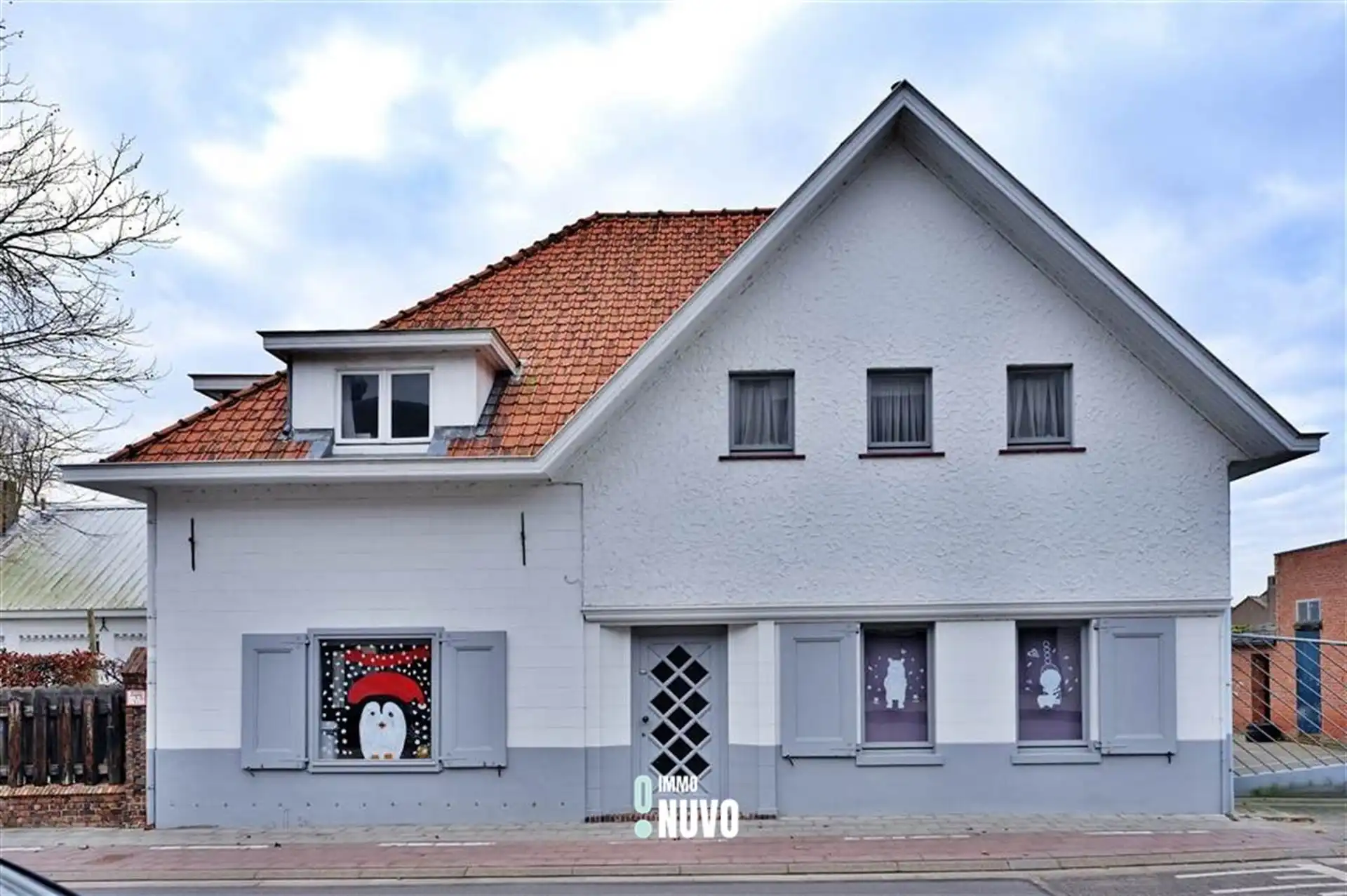 Gemengd gebouw foto 8