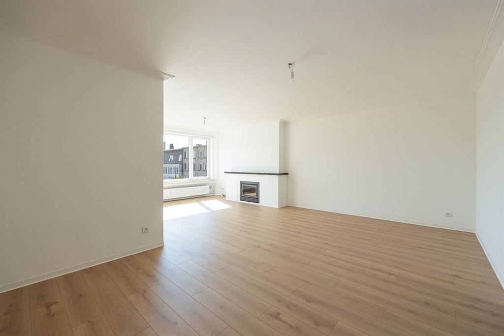 Stijlvol gerenoveerd appartement (EPC B) foto 4