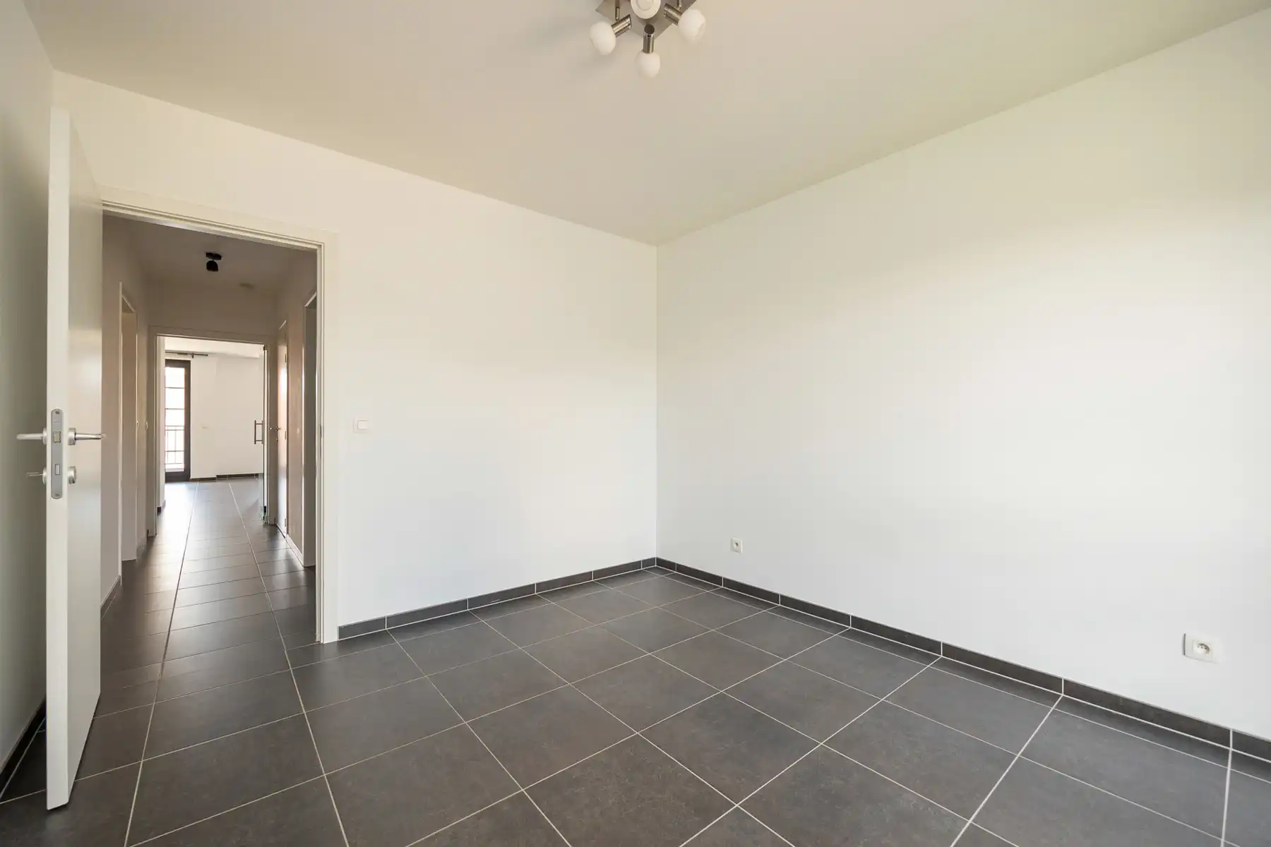 Energiezuinig appartement met 2 slaapkamers in het centrum van Merksplas. foto 11