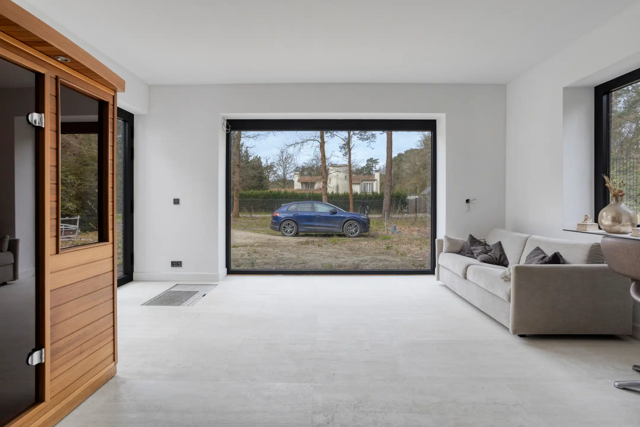 Riante villa met bijgebouw en aangrenzende bouwgrond op uniek perceel  foto 22