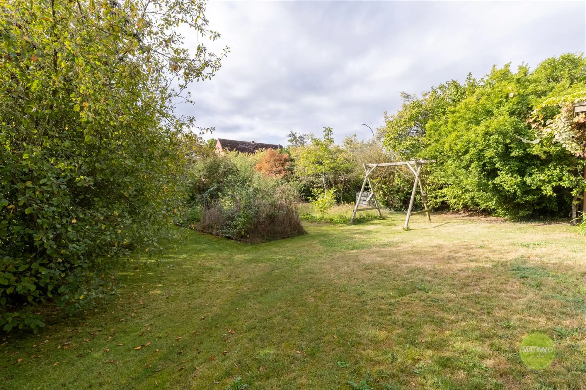 Bouwgrond voor open bebouwing met een oppervlakte van 604 m2 foto 3