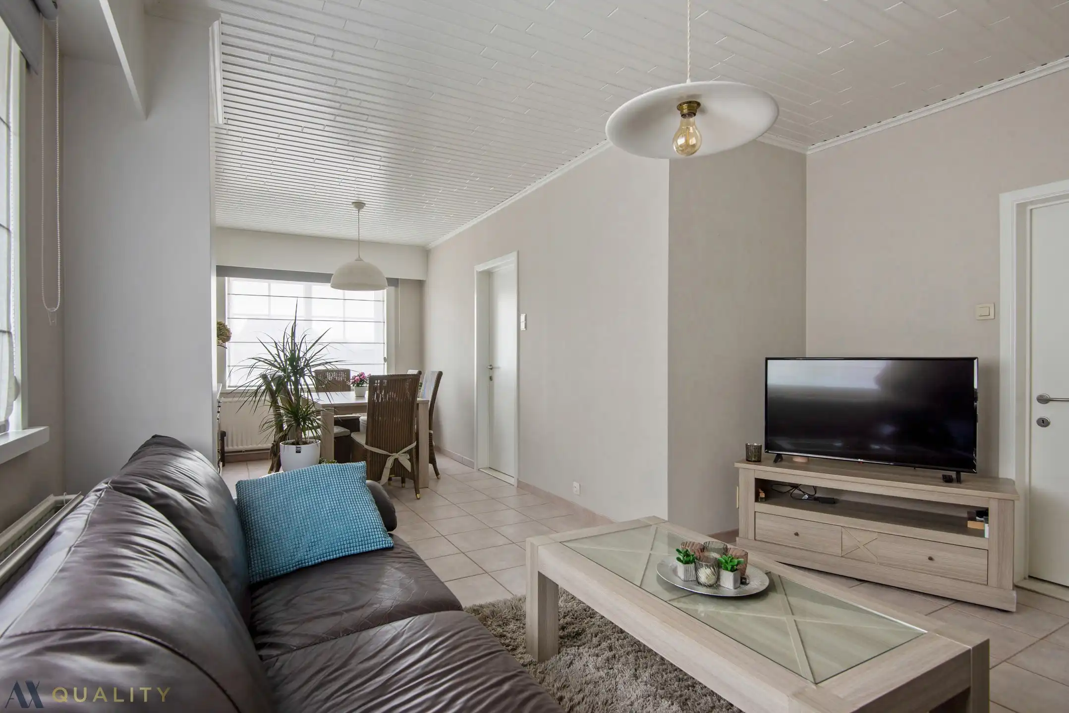 Deze instapklare ééngezinswoning met 3 slpk., ruime koer (146 m²), garage (26 m²) en diverse bergruimtes op een terrein van 301 m² foto 11