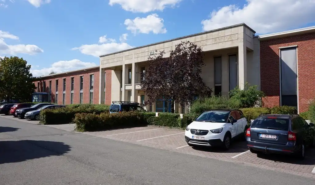 Budgetvriendelijk kantoor te huur aan luchthaven in Deurne foto 8