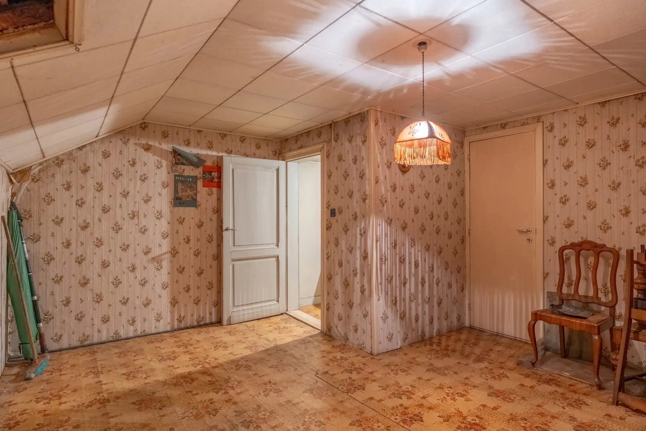 Te renoveren woning met 4-5 slpk's en tuin te Turnhout. foto 30