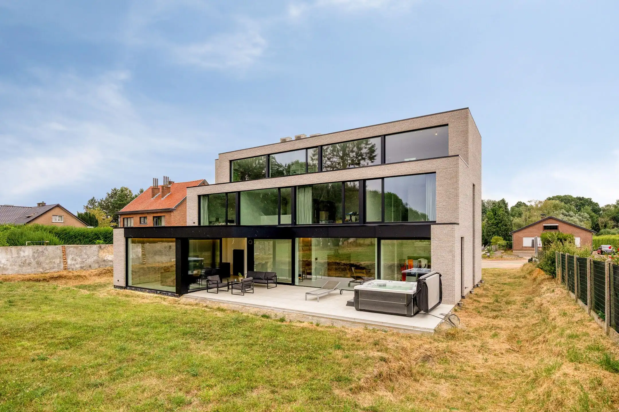 Huis Te Koop foto 29