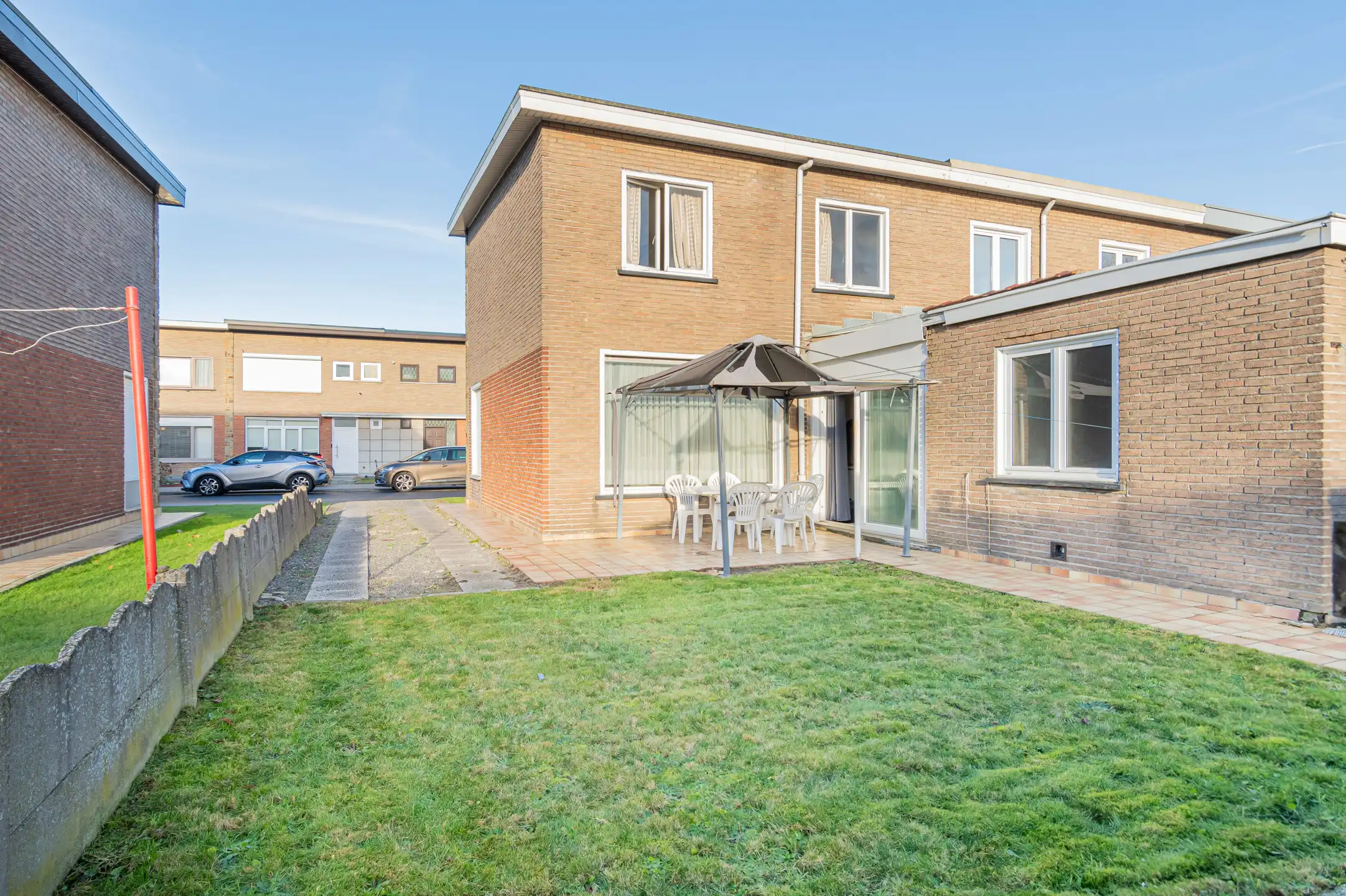 Knusse te renoveren gezinswoning in kindvriendelijke wijk foto 6