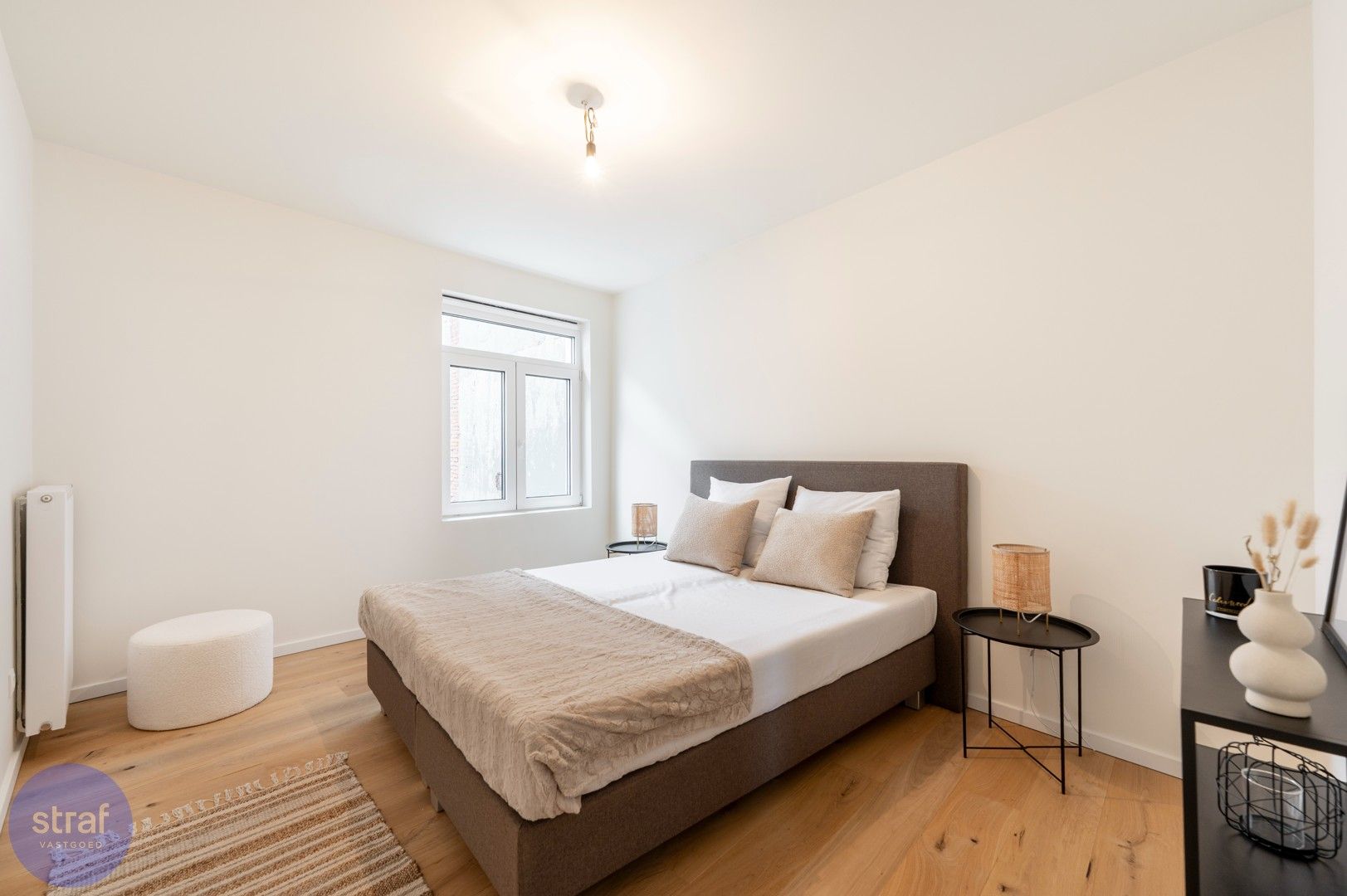 Gerenoveerd appartement met dakterras op de Sint-Andriesplaats. foto 7