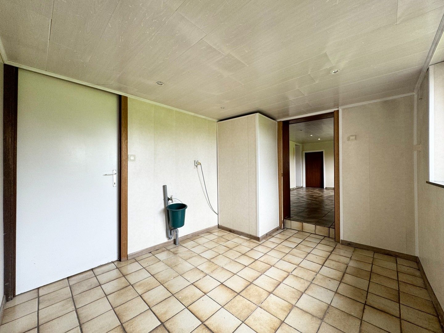 Ruime woning met veel potenteel te Guigoven foto 8