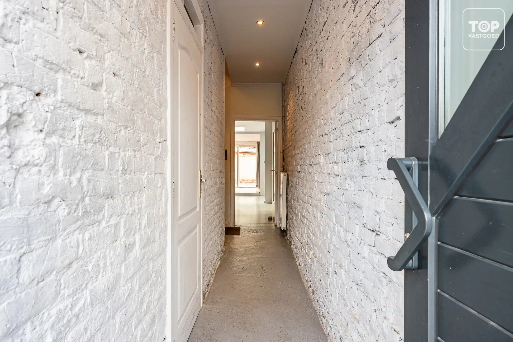 Woning op TOP ligging met 3 slaapkamers, tuin en garage  foto 2