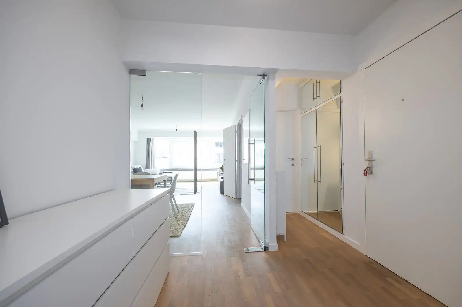 Subliem appartement met 2 slpk op topligging foto 7