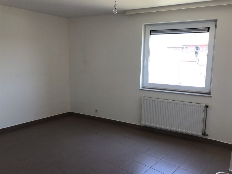 Instapklaar appartement met garage foto 6
