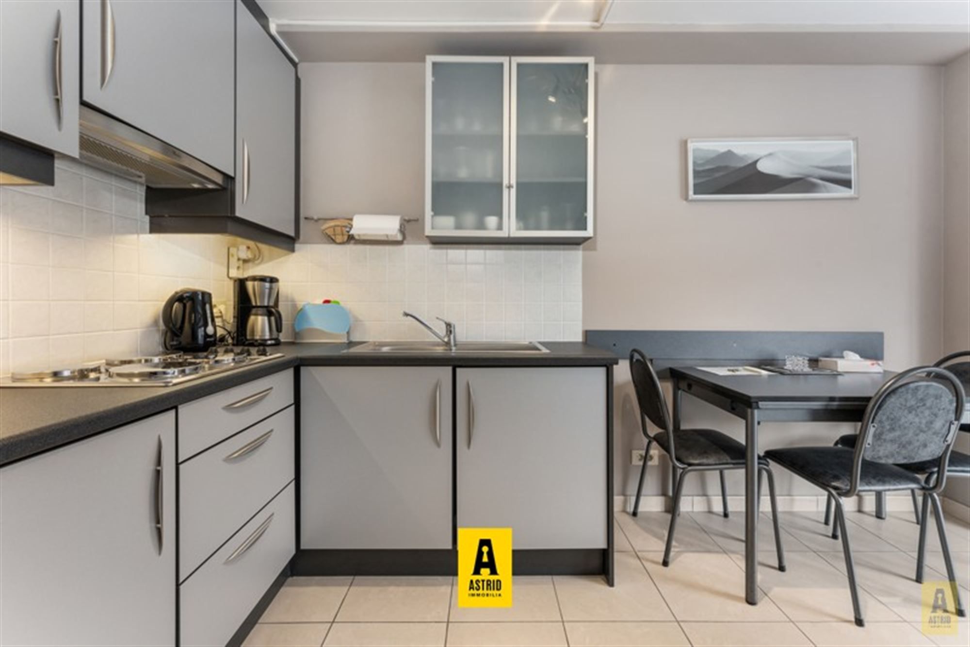 Instapklaar appartement vlakbij zee! foto 5