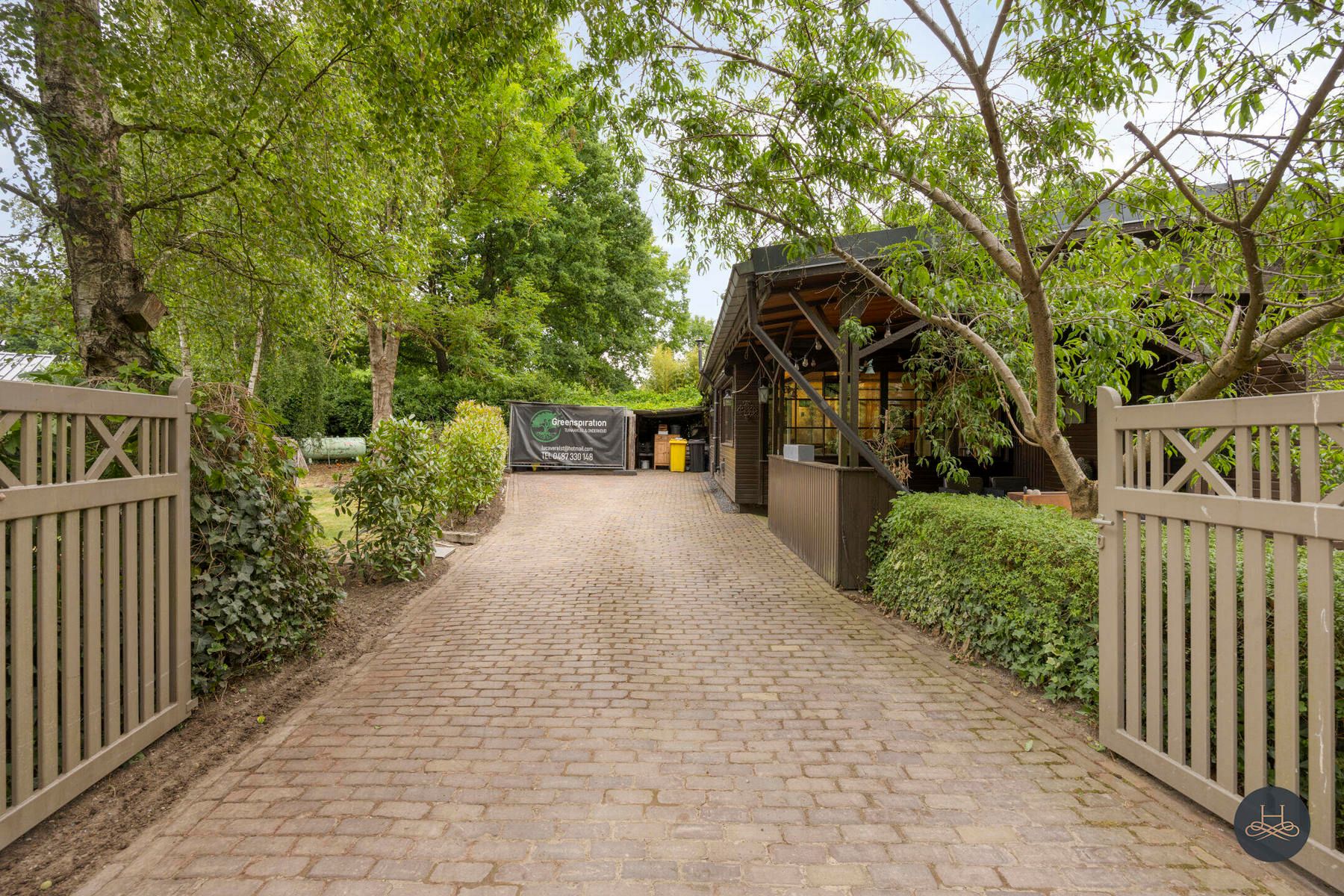 Hoofdfoto van de publicatie: Ruime vakantiewoning in het groen