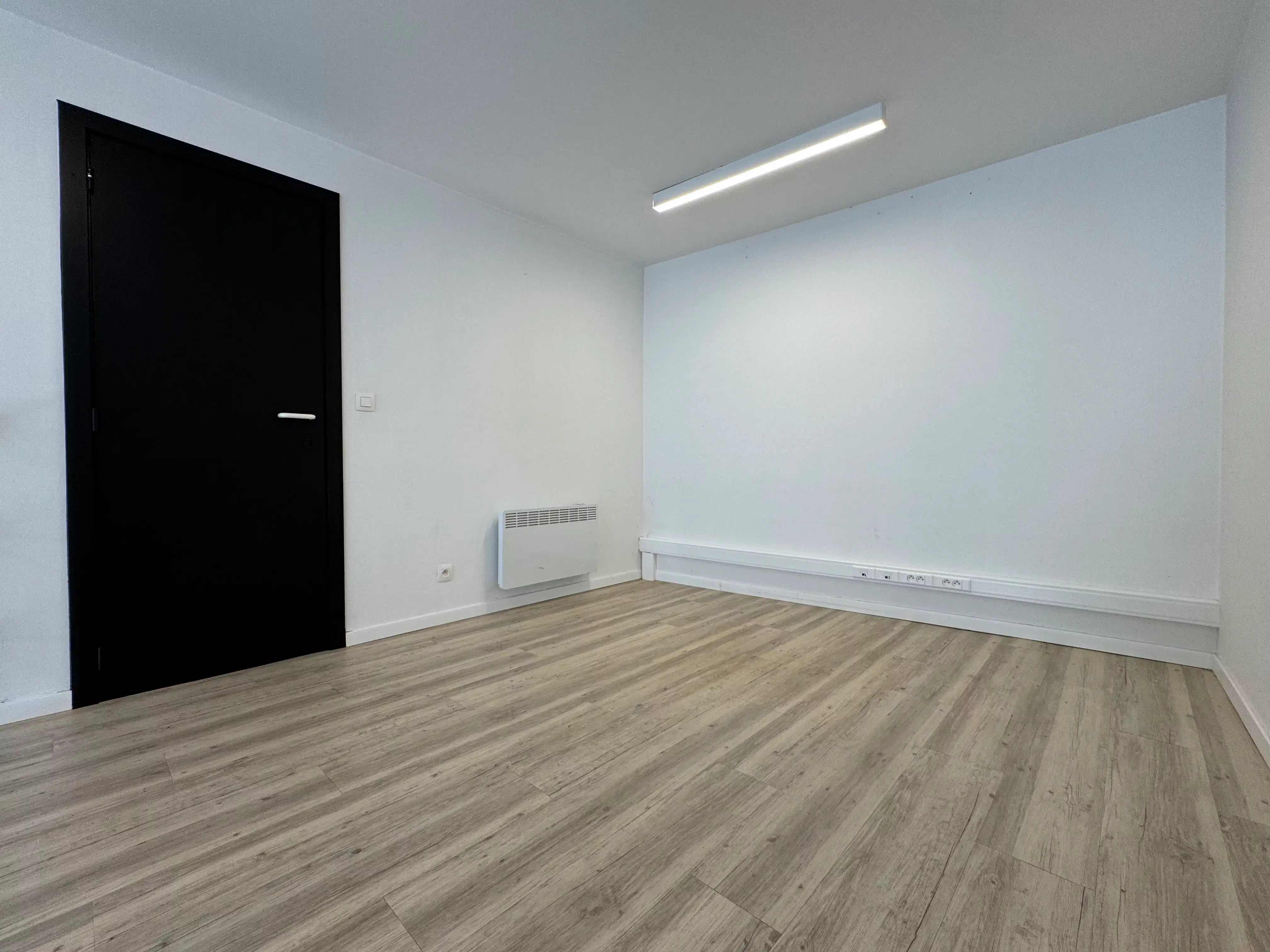 Handelsgelijkvloers 56m² foto 7